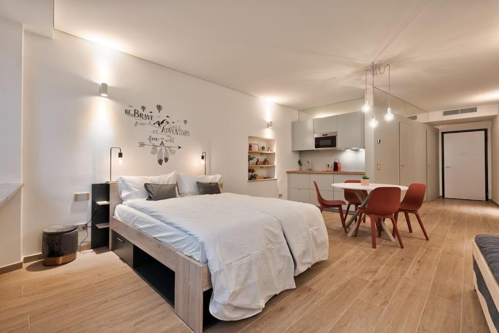 Апартаменты Lauben Flat Больцано Экстерьер фото